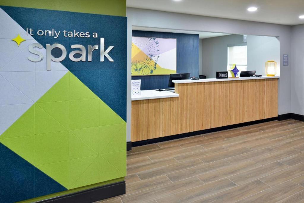 Spark By Hilton Spring Lake Fayetteville Dış mekan fotoğraf